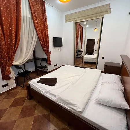 Appartamento Ukrainian House на площі ринок *