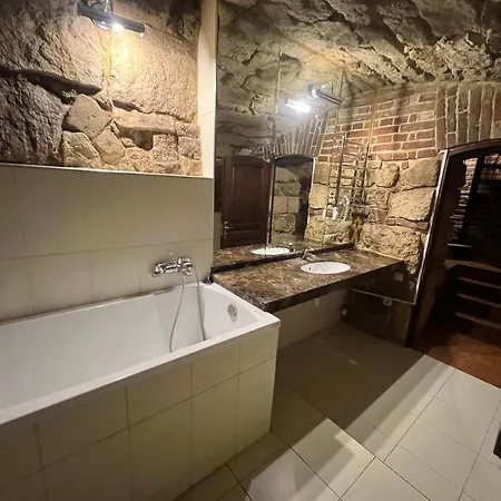 アパート Ukrainian House на площі ринок リヴィウ