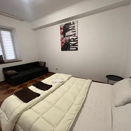 Apartament Ukrainian House на площі ринок *