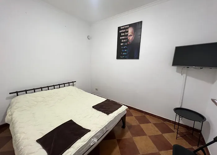 Ukrainian House на площі ринок Apartament Lwów